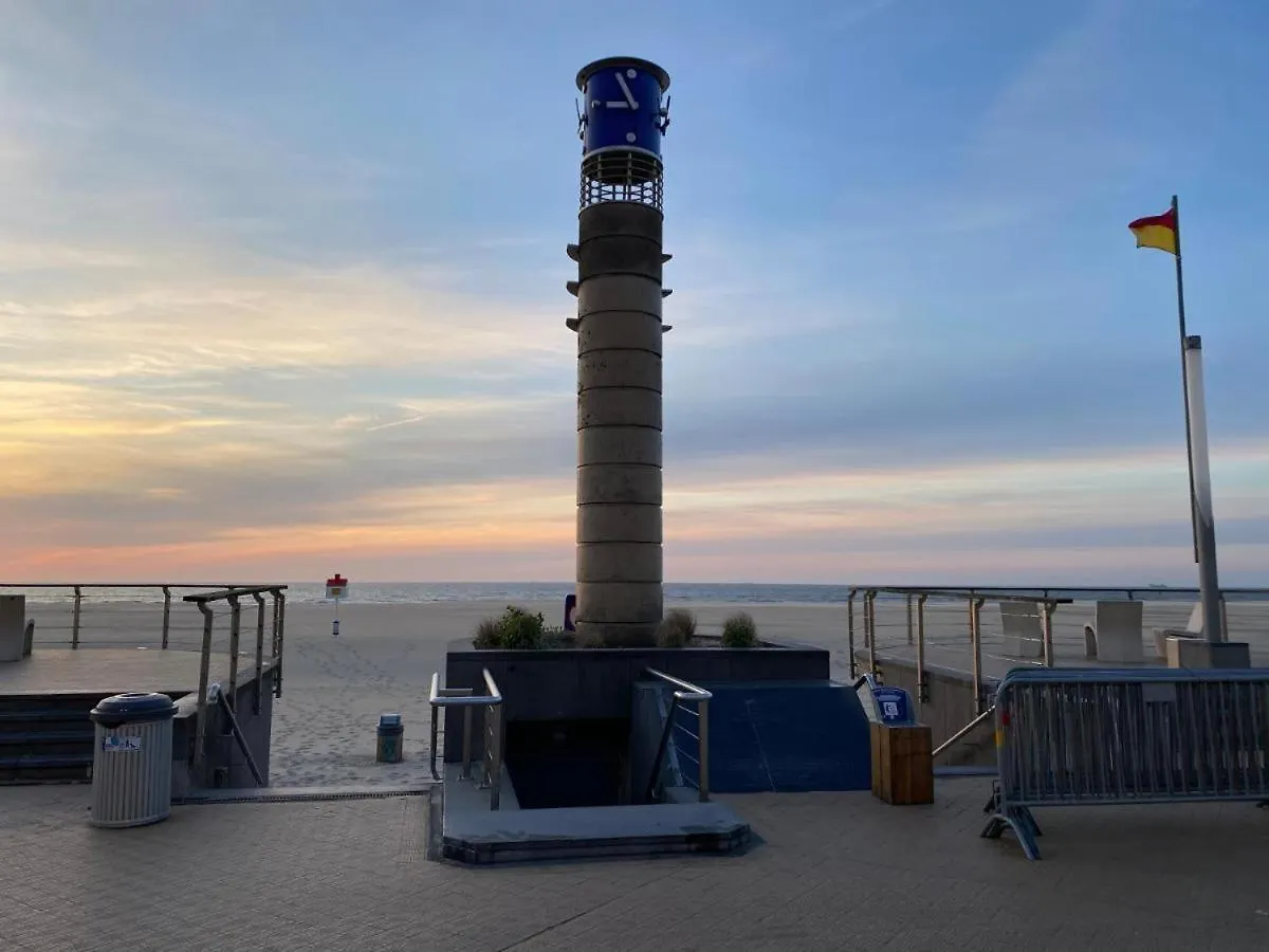 Penthouse Bij Leopoldpark Apartment Ostend Belgium