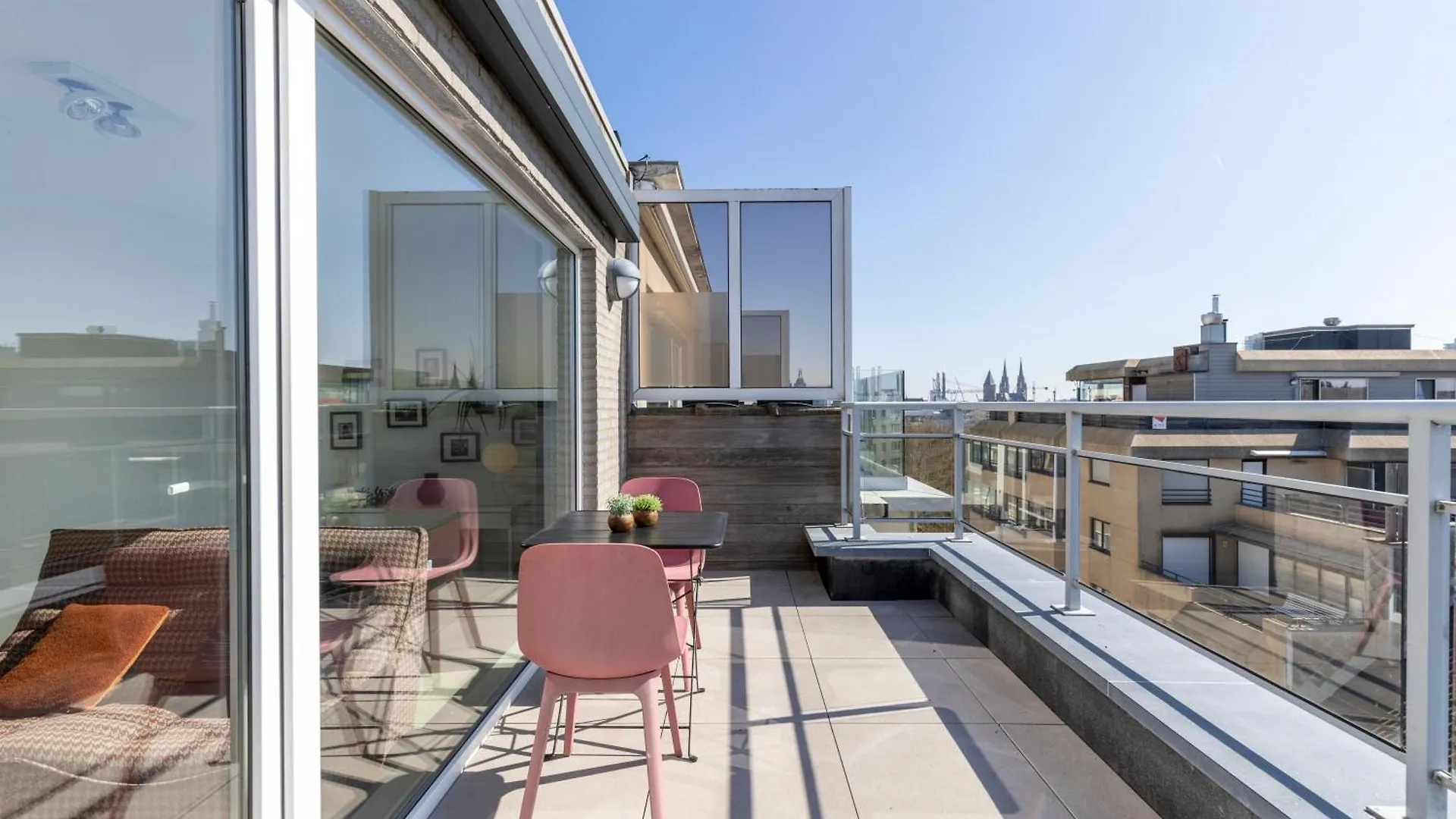 Penthouse Bij Leopoldpark Apartment Ostend Belgium